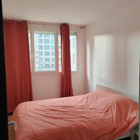 Location Courte Duree Renove Sous La Tour Eiffel *